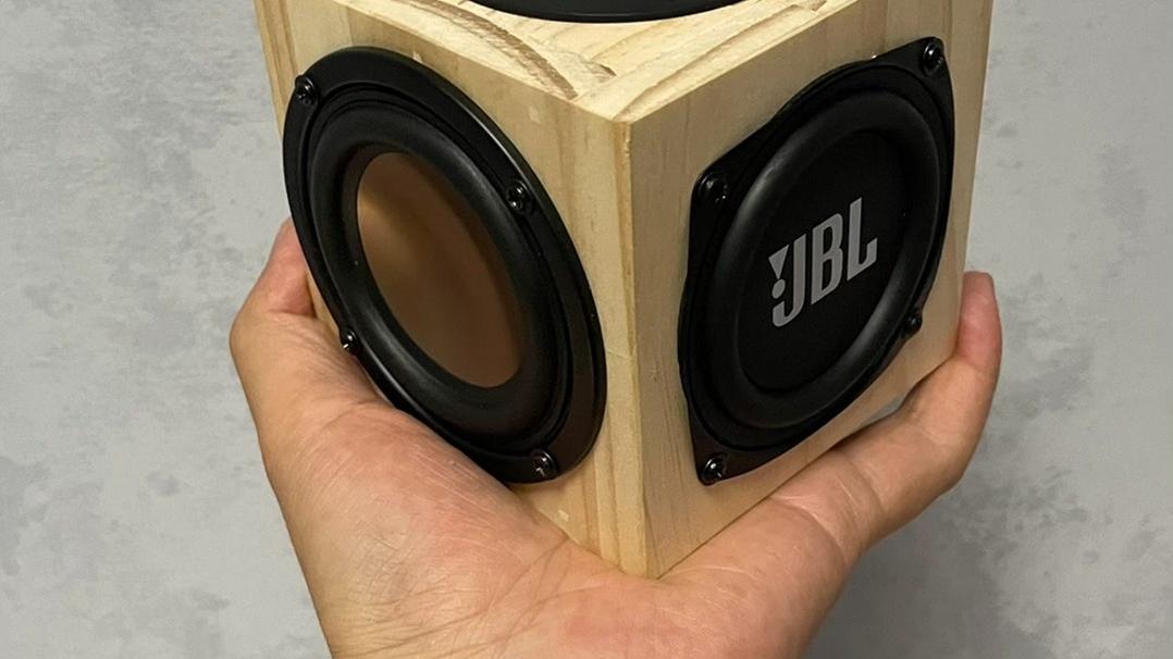 Handcrafted Solid Wood Bluetooth Speaker | Dual-Driver HiFi Sound | Rechargeable & Plug-in Modes